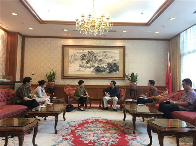 1561703332710518.jpg 拜会 - 副本.jpg